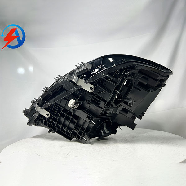 BMW- G20 LED-4